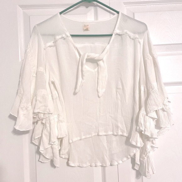 Surf Gypsy Flutter Sleeve Crop Top - Picture 2 of 5